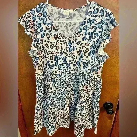 Tops - Lovely J women’s colorful leopard print tunic top oversized
